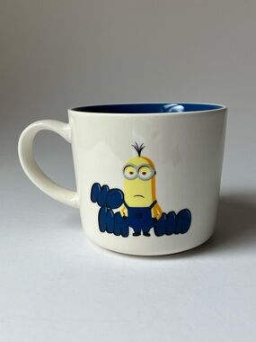 NIB Illumination’s Minion Ceramic Mug Limited Edition Burger King Portugal Gifts